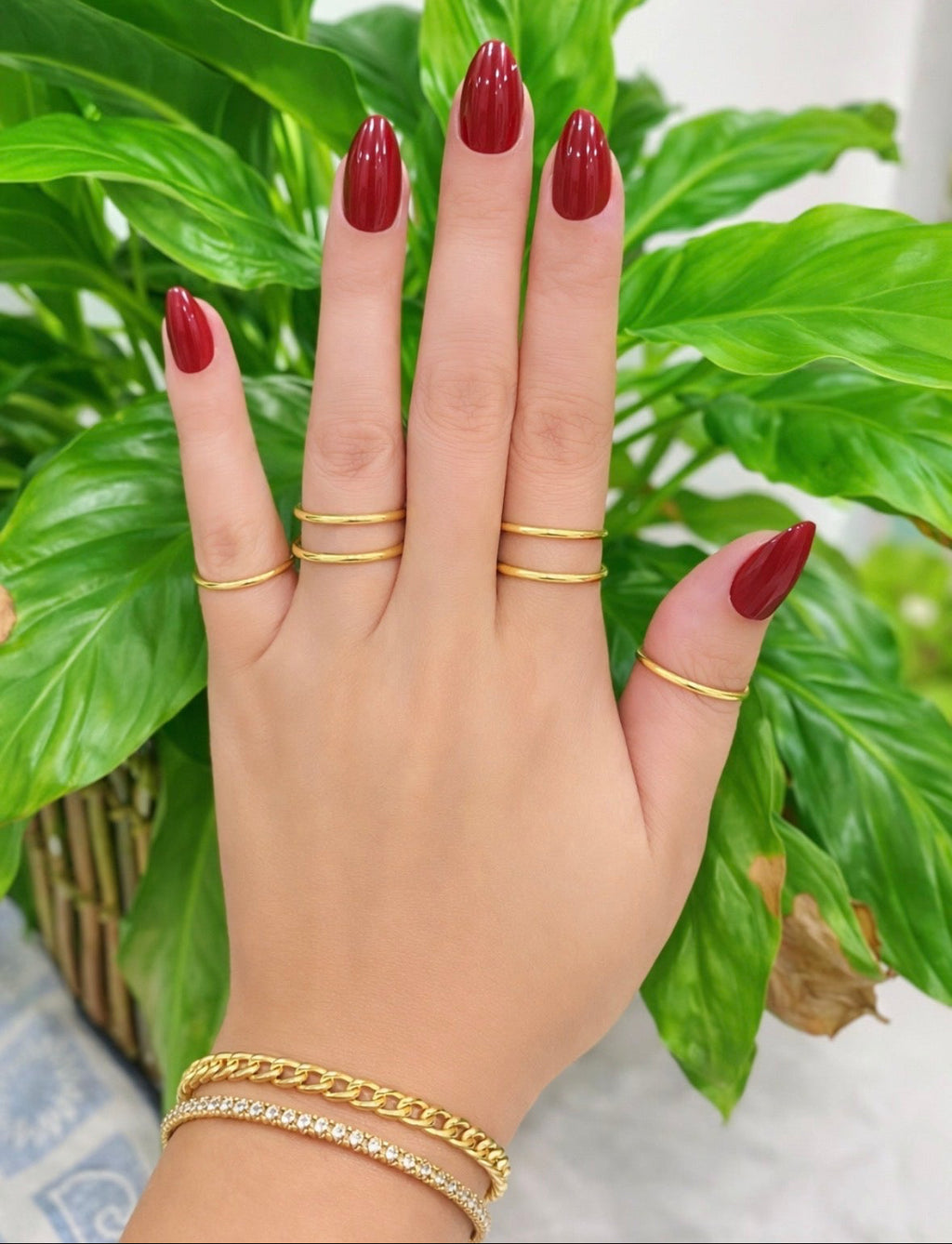 ***NEW RELEASE*** Medium Deep Red Almond High Gloss Nail Kit