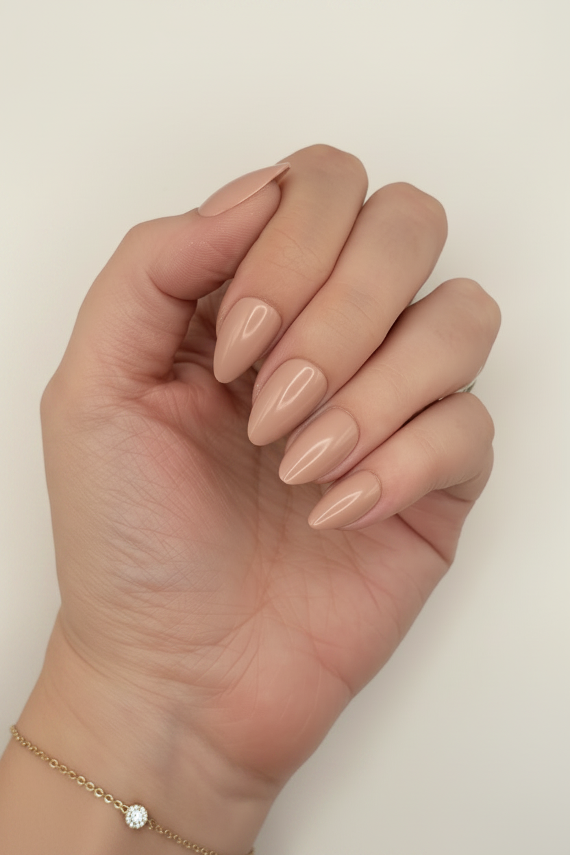 *** NEW NEW NEW *** Nude Beige Medium Almond Gloss Nails Kit